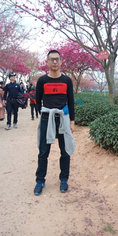 小梁的第一张照片--上杭交友网
