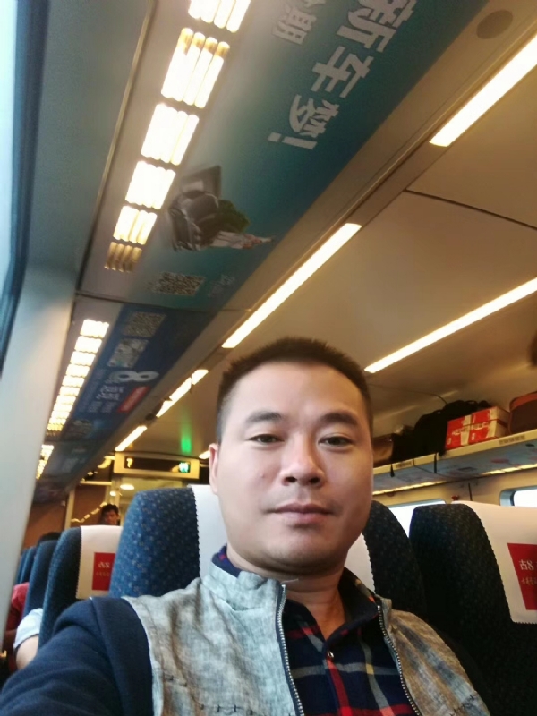 等爱的人的第一张照片--上杭交友网