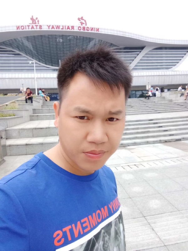 笑对人生的第一张照片--上杭交友网