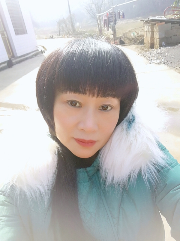 金鱼儿的第一张照片--上杭交友网