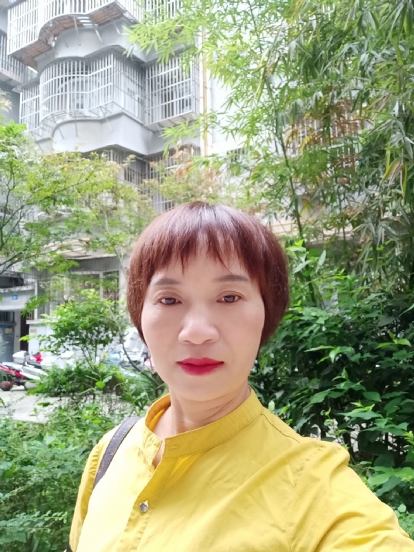小瓶子的第二张照片--上杭交友网