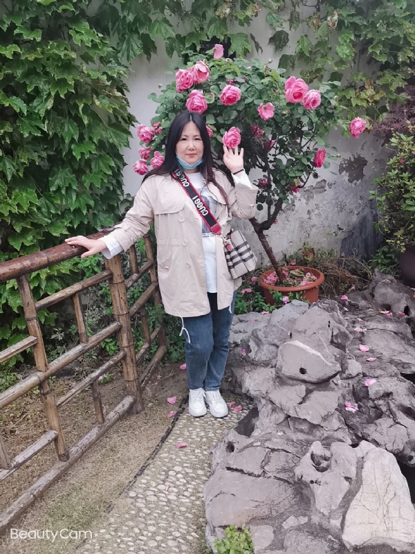 乖乖一女的第三张照片--上杭交友网