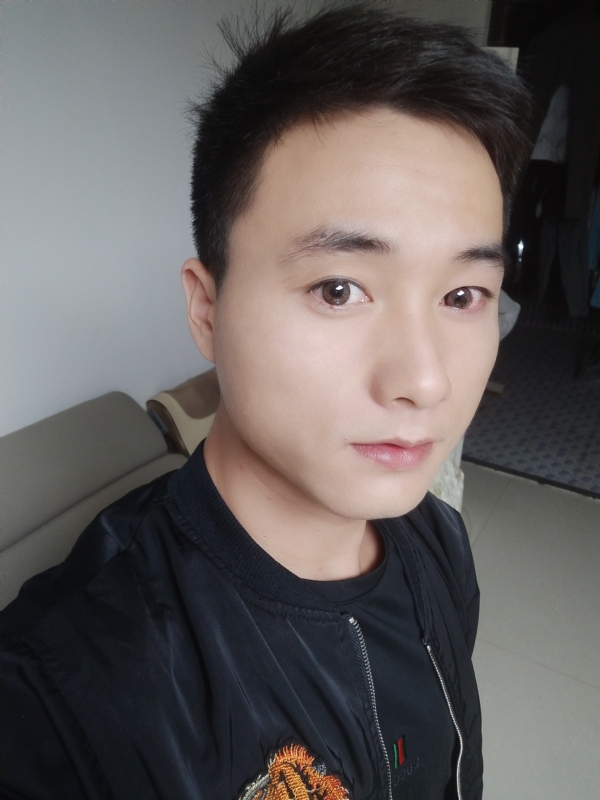 何凡的第三张照片--上杭交友网