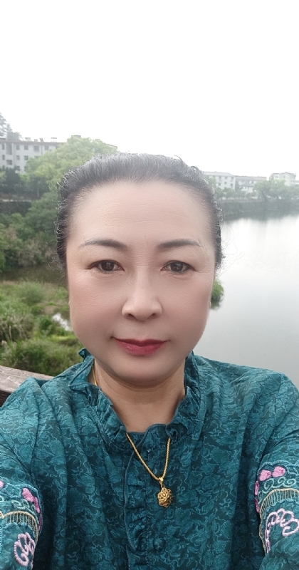 雨中情的第一张照片--上杭交友网